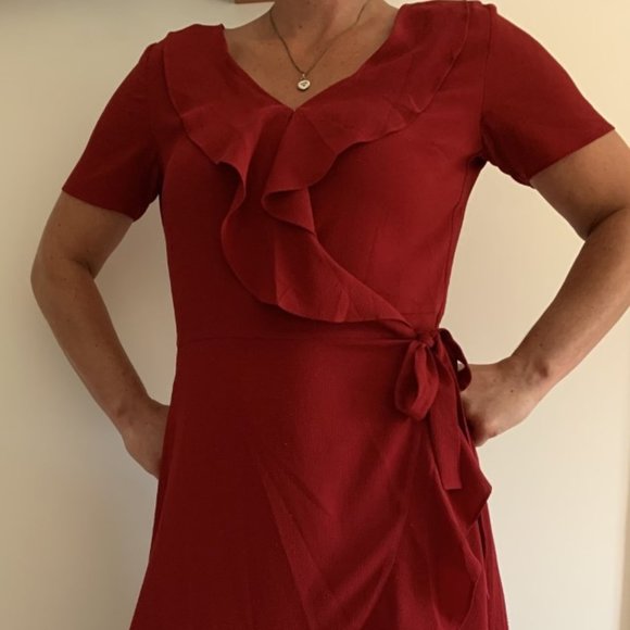 RW & Co Red Wrap Crepe Dress - Picture 1 of 4